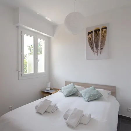Appartement Hibiscus Furnished Flat *